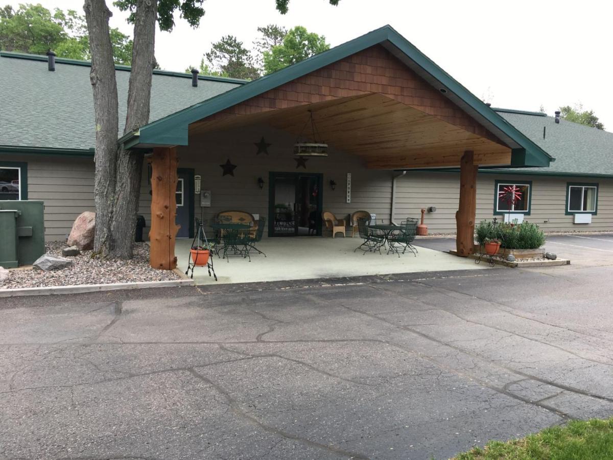 Rustic Manor Hotel Saint Germain Exterior photo